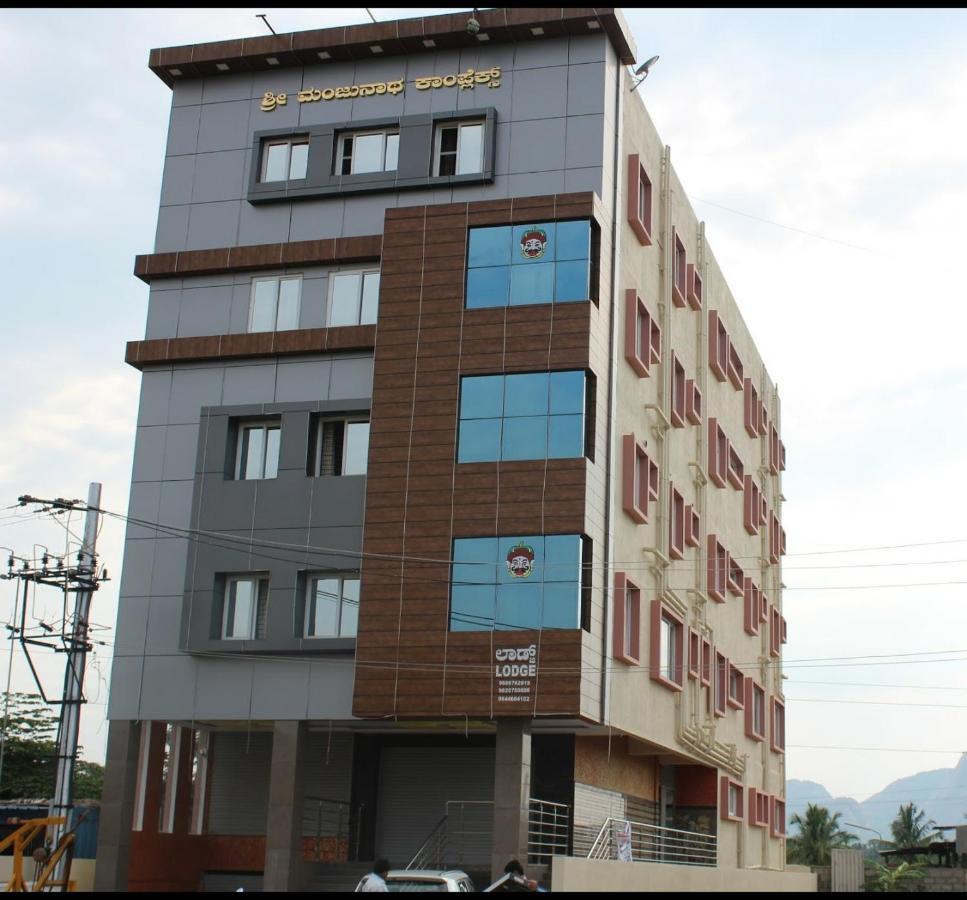 Golden Pride Hotel Kanakapura Bagian luar foto